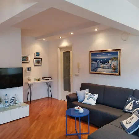 With Jungle Bathroom アパート ドゥブロブニク