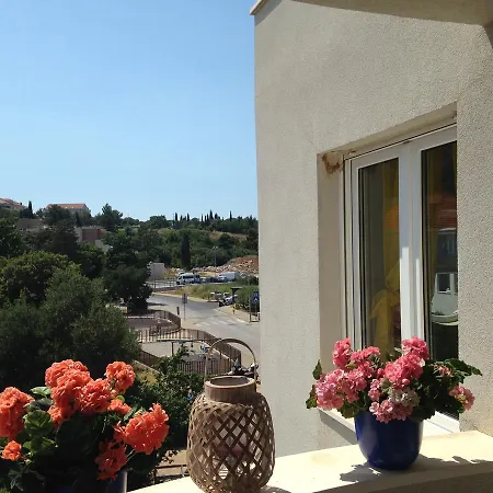Daire With Jungle Bathroom Dubrovnik