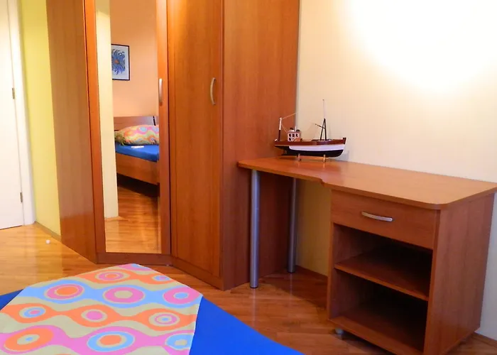 Appartamento With Jungle Bathroom Ragusa